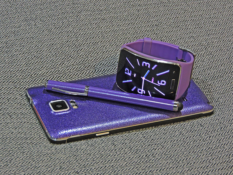 PurpleWatchPhone5-web.jpg